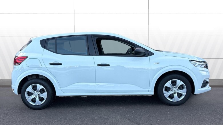 Dacia Sandero 1.0 TCe Essential 5dr Bi Fuel Hatchback